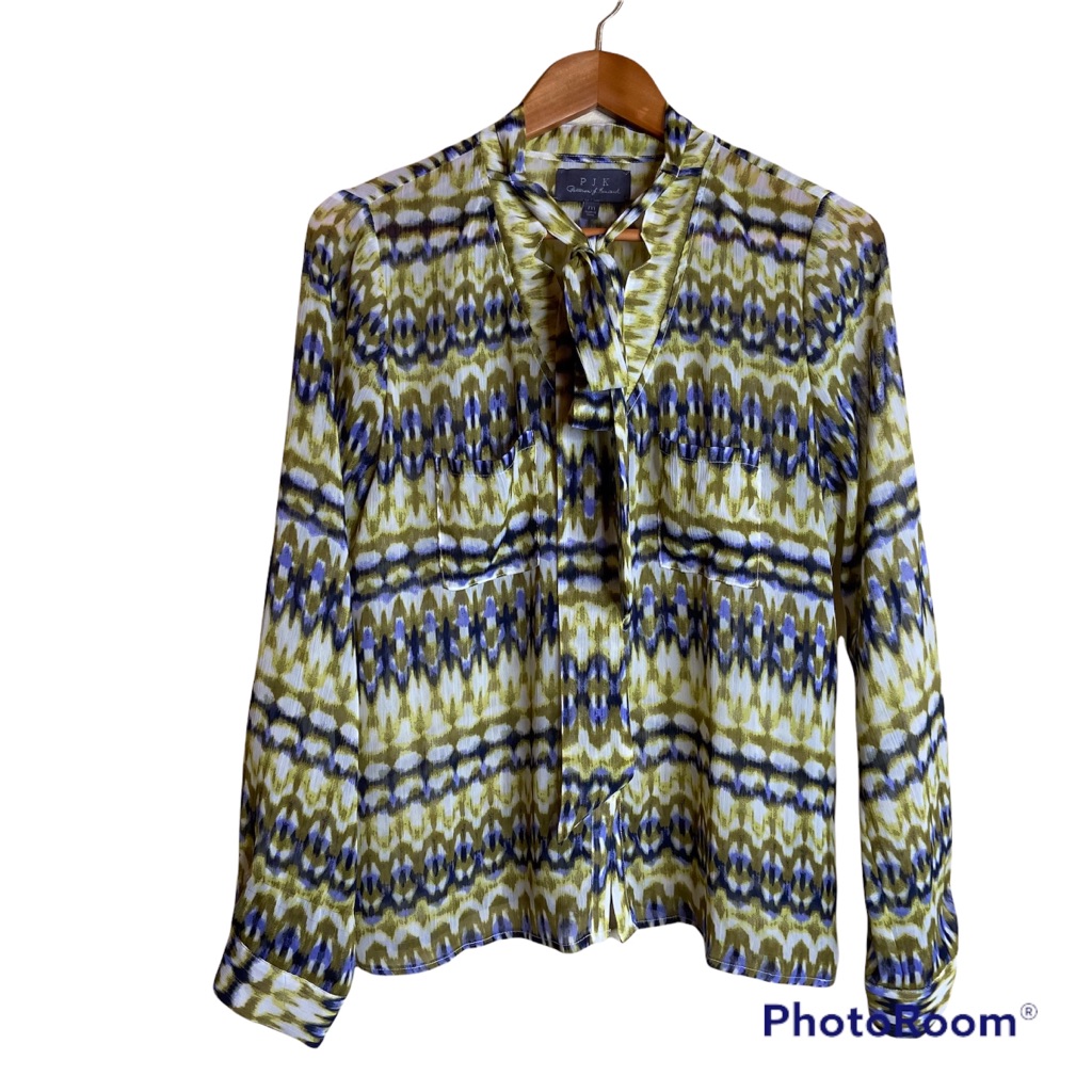 Sheer Flowing Blouse With Necktie Size Medium
